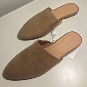 Tan Mules